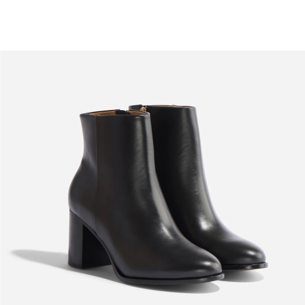 Nisolo Lia heeled bootie in black NIB size 7.5